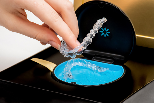 Invisalign®, l'allineatore dentale trasparente